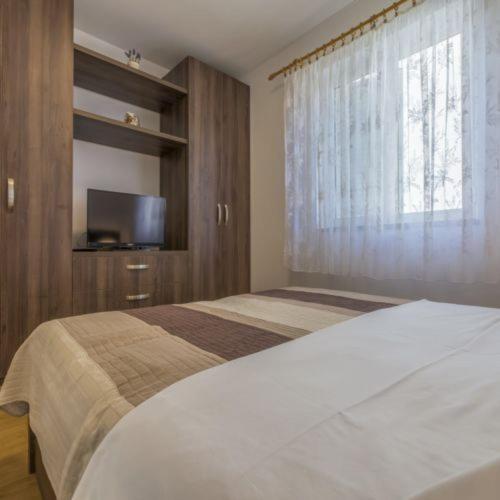 Apartmani S Dvije Spavace Sobe 4 Osobe Селце Экстерьер фото